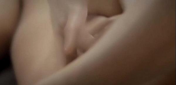 Sissy hypno lesbian (HD) [PMV]